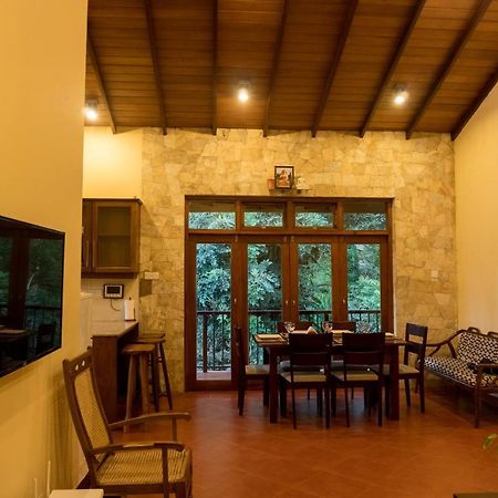 Aronka Homestay Kandy Ngoại thất bức ảnh