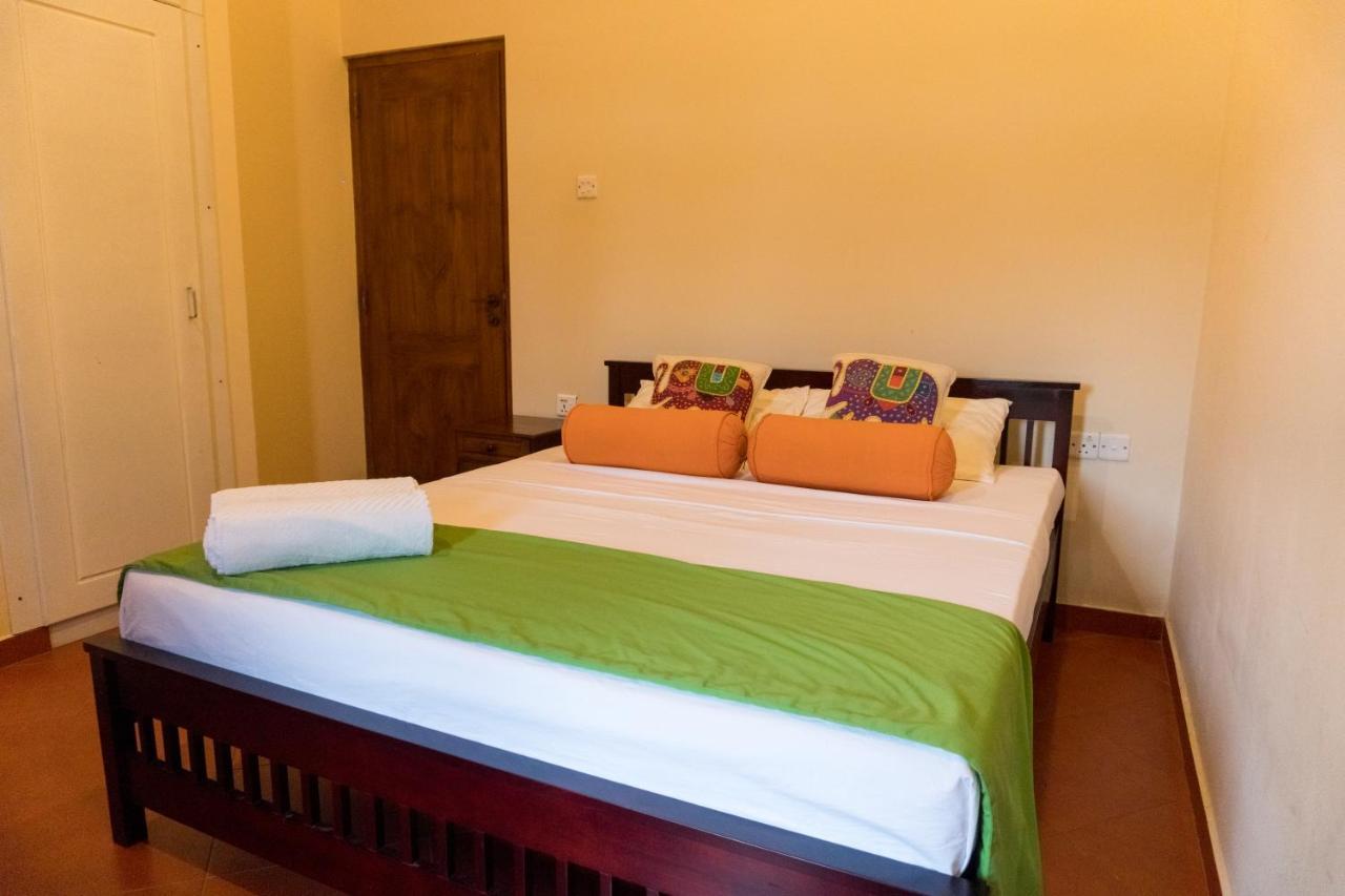 Aronka Homestay Kandy Ngoại thất bức ảnh