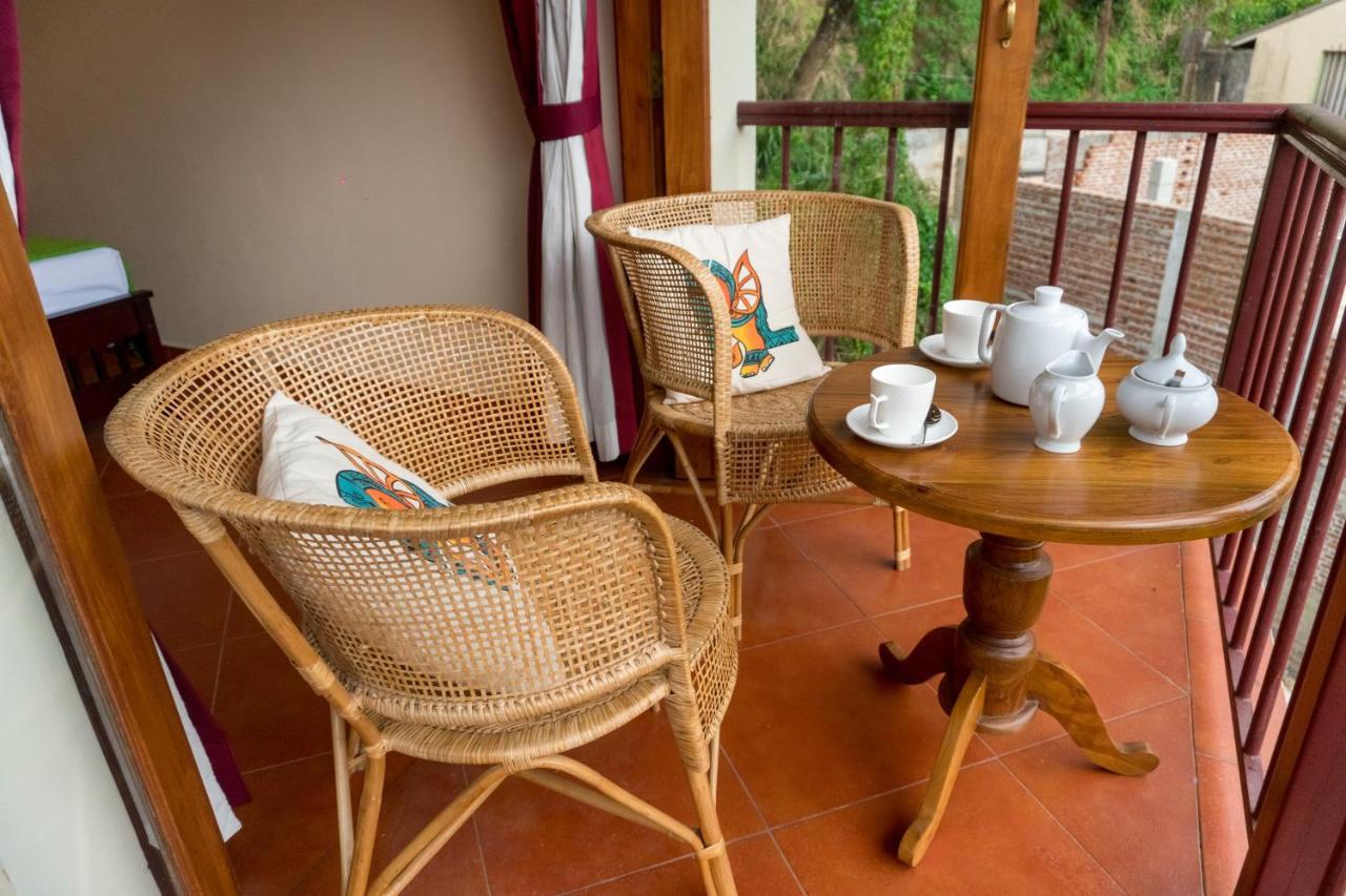 Aronka Homestay Kandy Ngoại thất bức ảnh